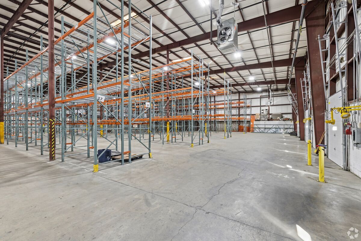 Racked aisles